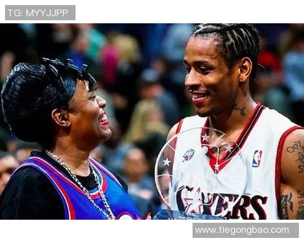 足球明星背后的故事:父母如何塑造他们的职业生涯与人生价值 足球明星背后的故事:父母如何塑造他们的职业生涯与人生价值