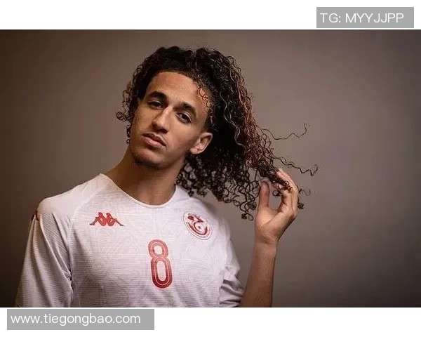 足球明星纹眉高清图片展示与分析让你了解他们的独特风格与魅力 足球明星纹眉高清图片展示与分析让你了解他们的独特风格与魅力