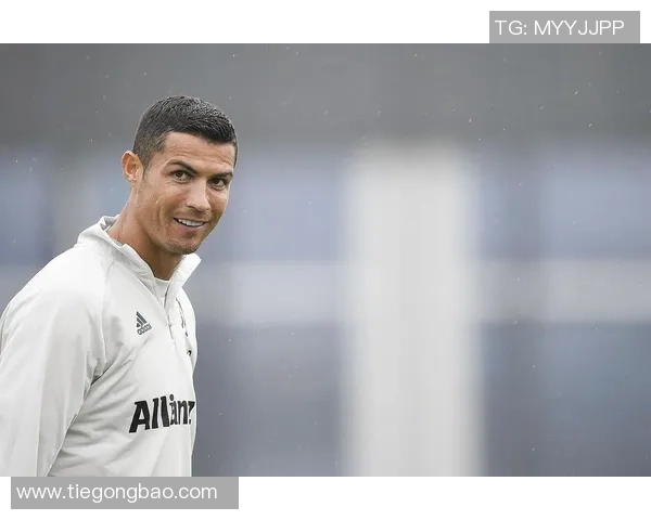 足球明星壁纸保存技巧分享让你的手机桌面焕然一新 足球明星壁纸保存技巧分享让你的手机桌面焕然一新